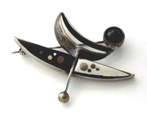 Peter Macchiarini Dot Pin