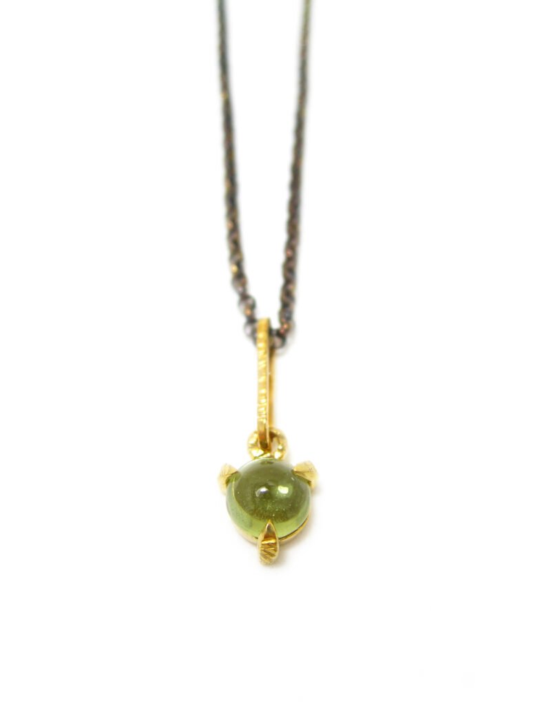 One of a kind green australian sapphire-cabochon set in 18 karat gold on oxidized silver chain OOAK-NE025-Shaorn Z Jewlery - San Francisco